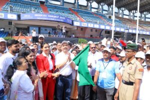 Samarthanam-Walkathon-for-the-Disabled-was-held-at-Kanteerva-Stadium-1