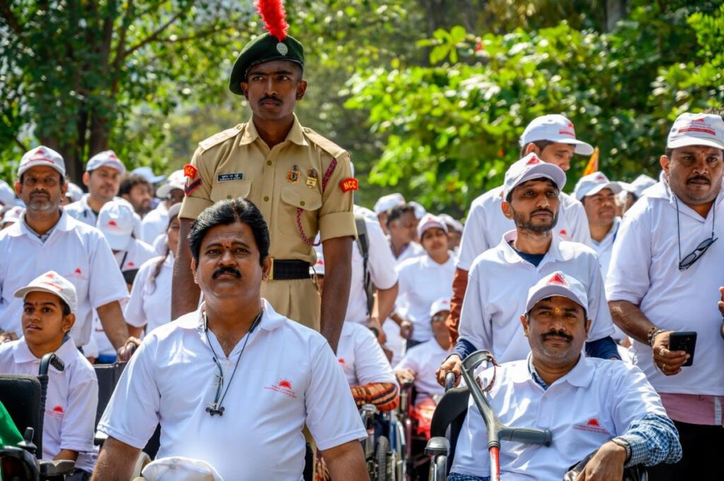 Samarthanam-Walkathon-for-the-Disabled-was-held-at-Kanteerva-Stadium-28