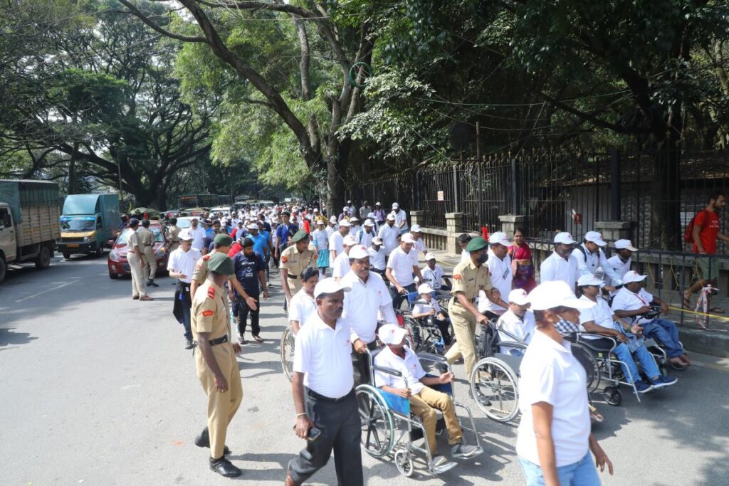 Samarthanam-Walkathon-for-the-Disabled-was-held-at-Kanteerva-Stadium-8